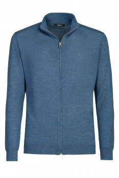 Slim body light blue sweater