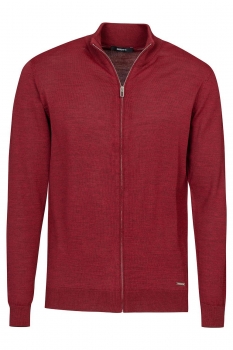 Regular red sweater