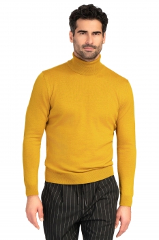 Slim body yellow sweater