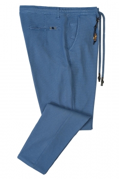 Pantaloni slim bleu uni