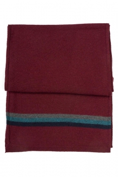 Burgundy fular