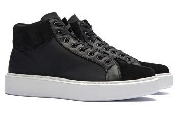 Black leather and textile shoes