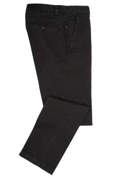 Slim body black plain trousers