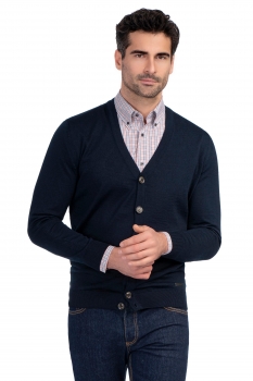 Slim body navy sweater