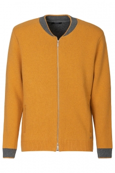 Slim body yellow sweater