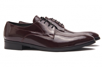 Burgundy genuine leather shoes