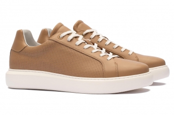 Beige genuine leather shoes