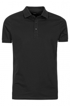 Black t-shirt