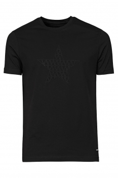Black t-shirt