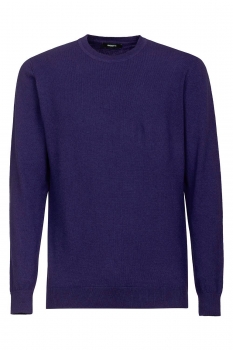 Slim body purple sweater